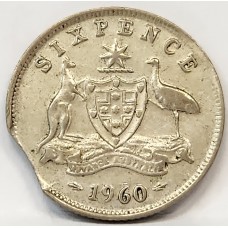 AUSTRALIA 1960 . SIXPENCE . ERROR . CLIPPED PLANCHET . BITTEN EDGE
